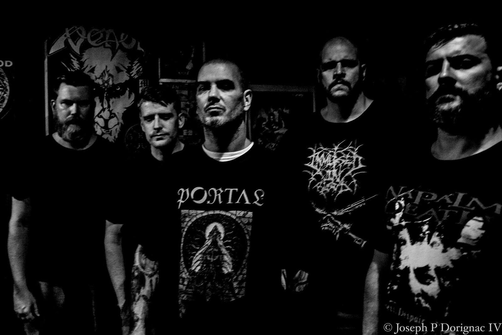 Chronique : Scour et son nouvel EP en 6 nuances de Black