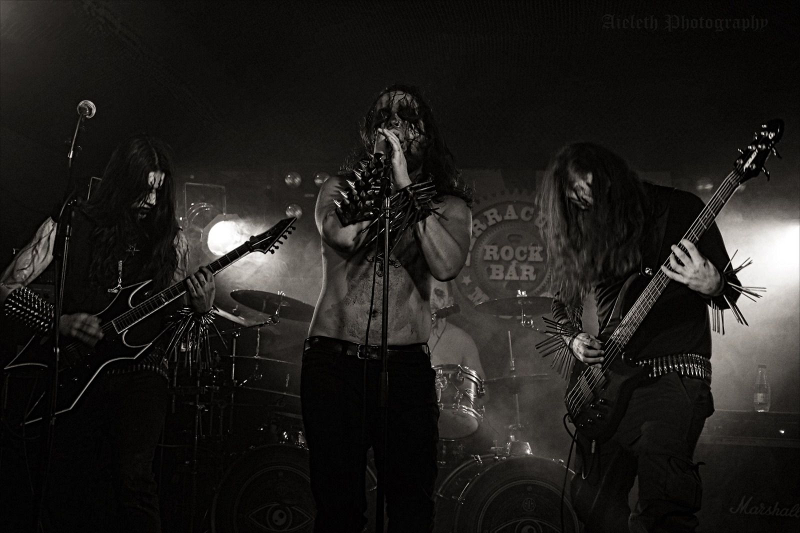 In nomine dei nostri Satanas, Luciferi excelsi!