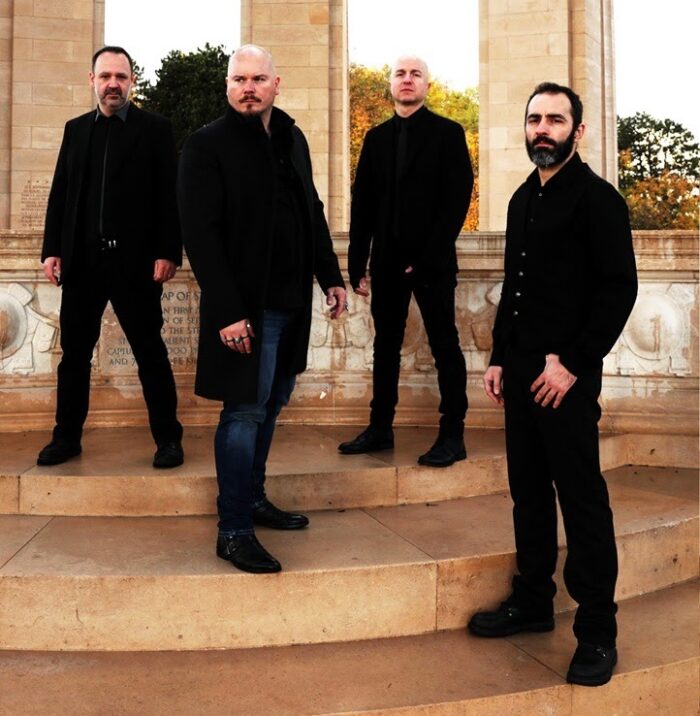 Symakya signe la sortie de son nouvel album chez Wormholedeath 1 Symakya Photo Crédit : Cédric "Oeil du Viking" Mathias