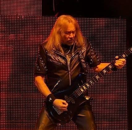 IAN HILL