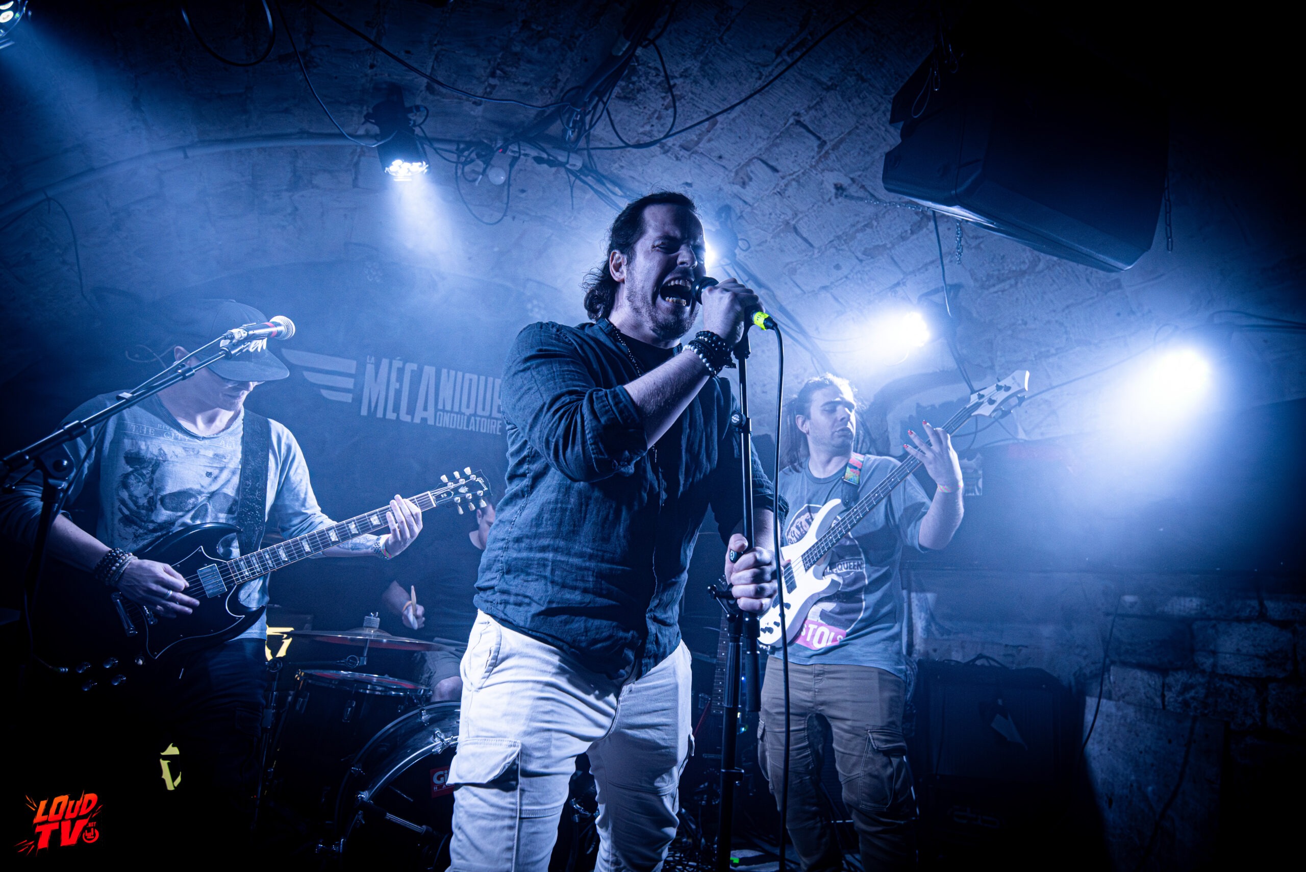 Les photos live de KLOAHK à Paris le 28/02 Mecanique Ondulatoire