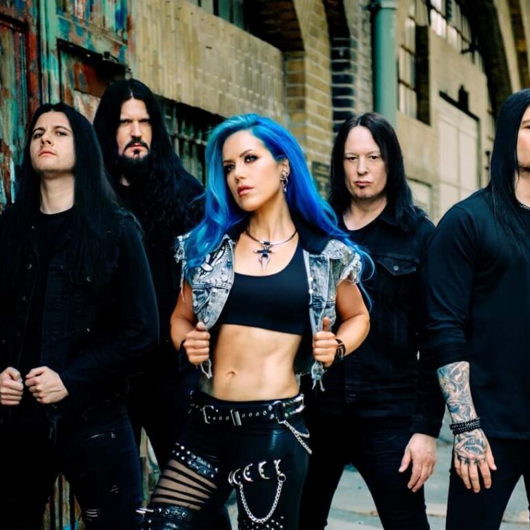 Arch enemy new 2025 album Blood dynasty