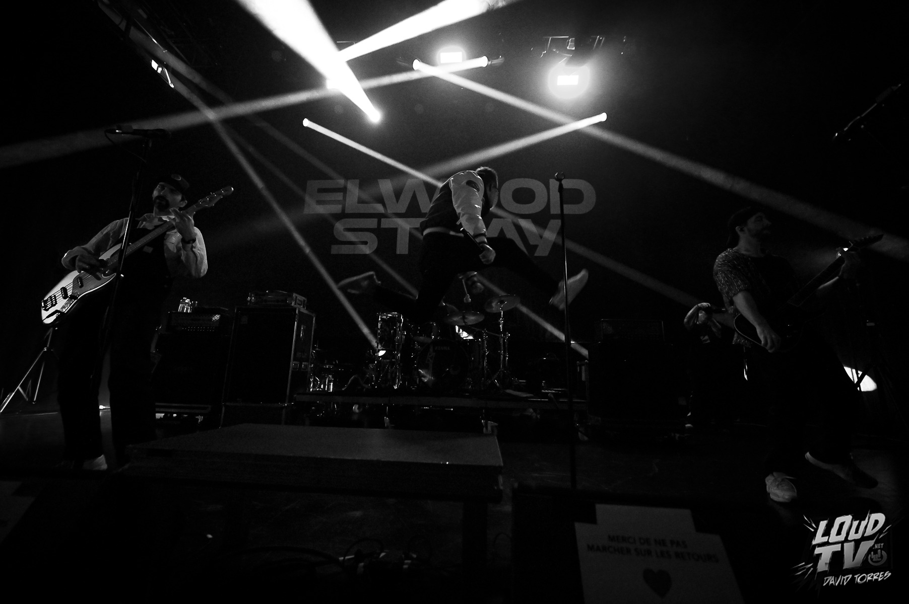 Stick To Your Guns, Bodysnatcher, Elwood Stray, No Cure / Le Metronum