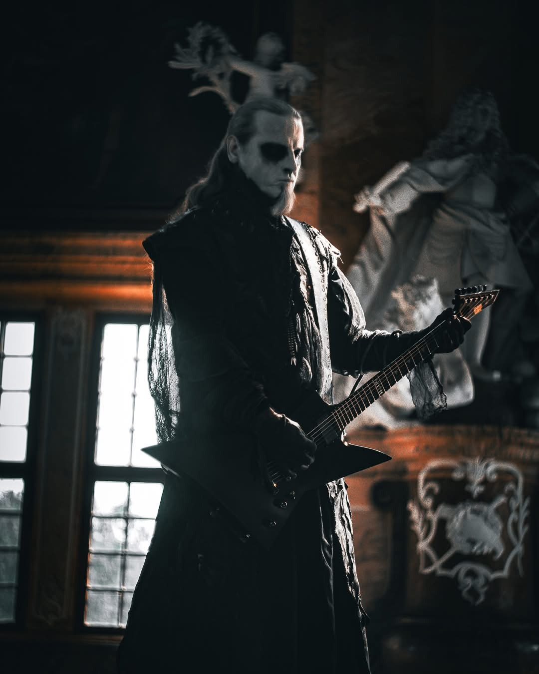 BEHEMOTH : LA MESSE AU SABBAT 5 PATRYK « SETH » SZTYBER