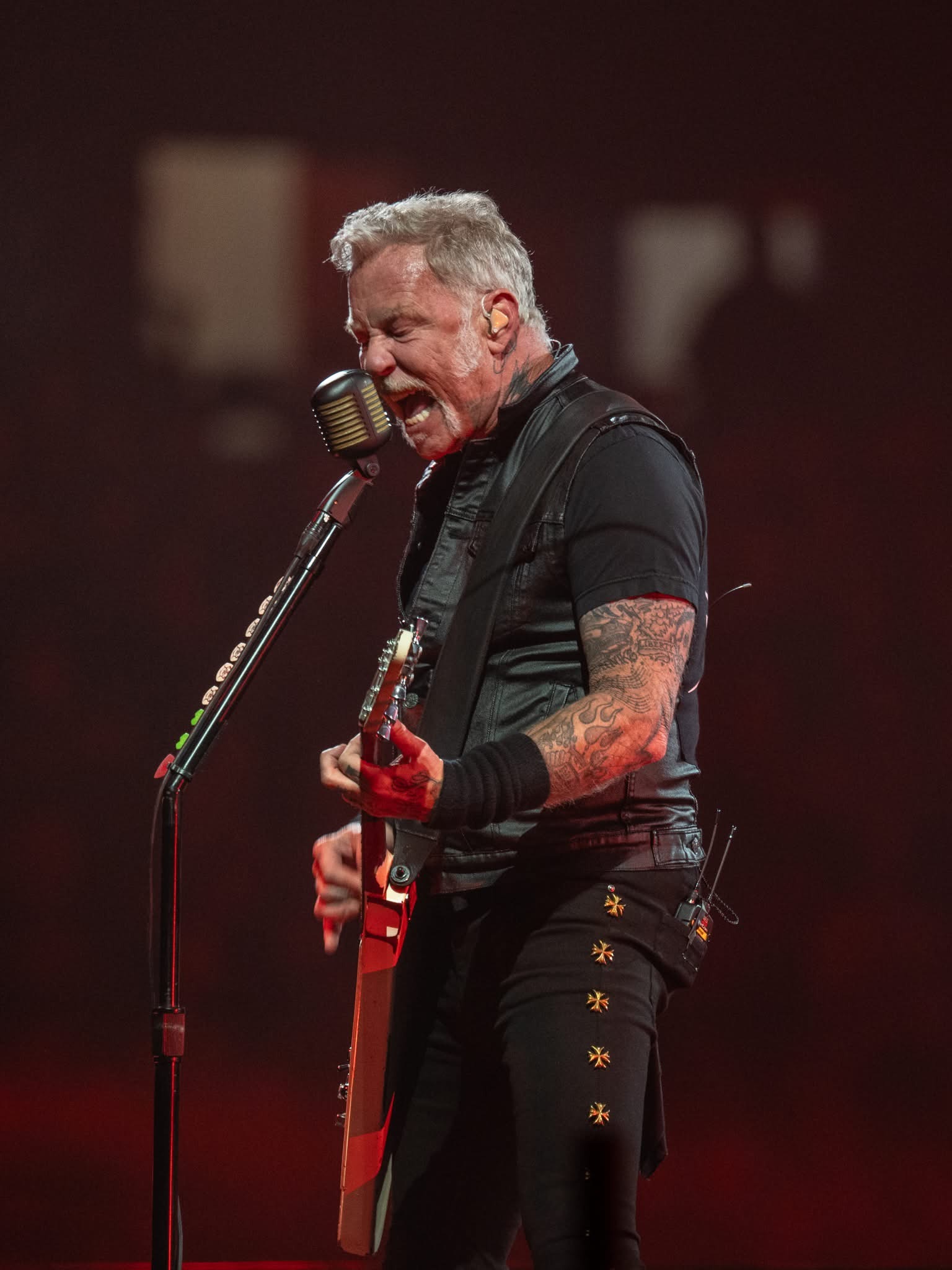 METALLICA (JAMES HETFIELD)