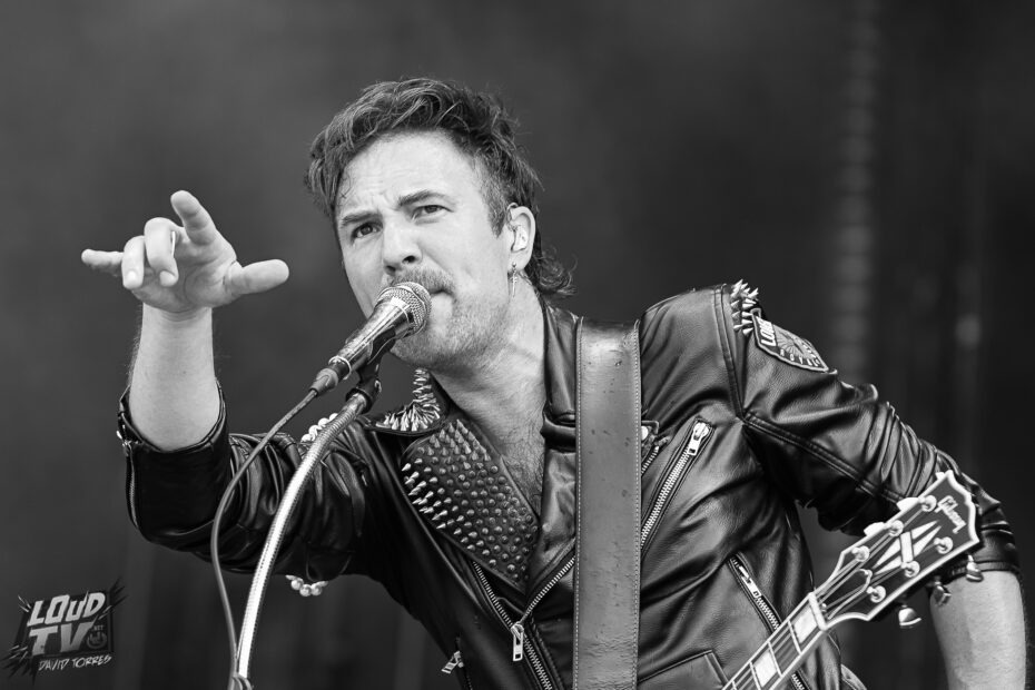 Adam Grahn de Royal Republic au Hellfest 2025 par David Torres