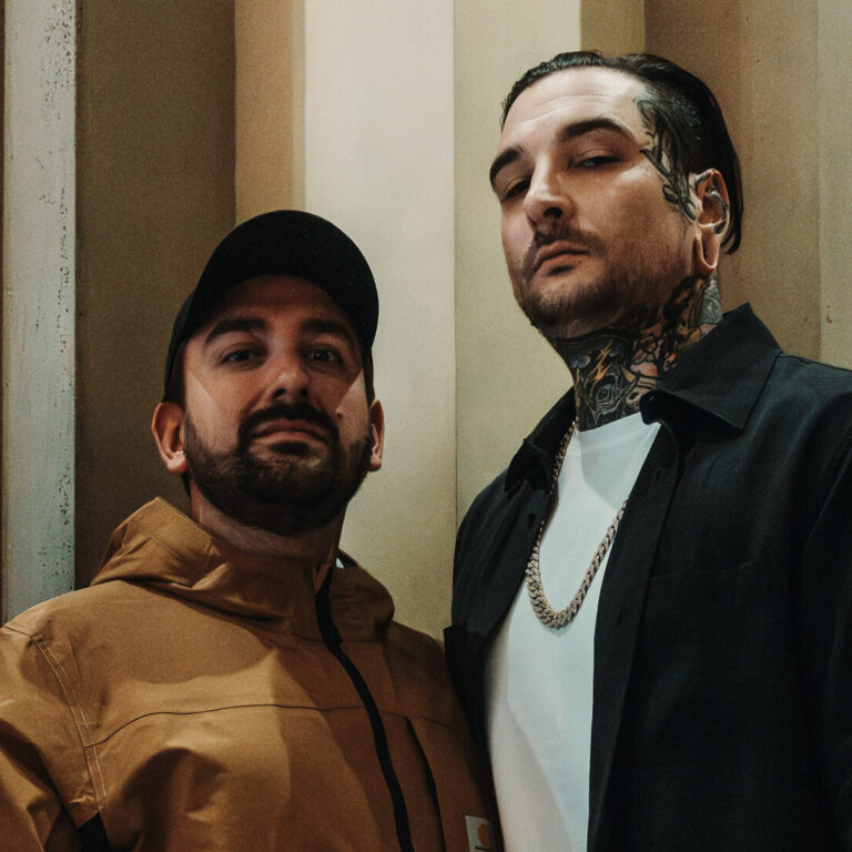 Signs-of-the-Swarm-Promo-by-Alberto-Villalobos-3