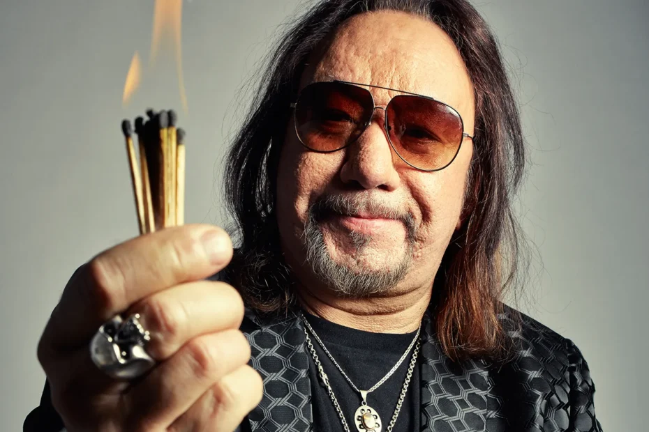 Ace frehley de Kiss est décédé à 74 ans