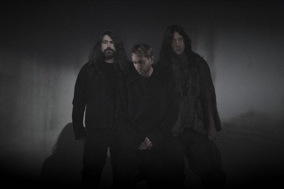 HEALTH © Mynxii White