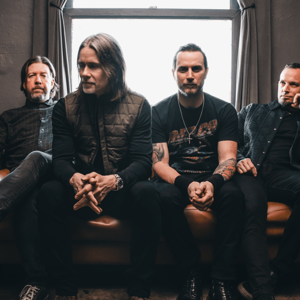 ALTERBRIDGE_Band1_Landscape_PhotoCredit_ChuckBrueckmann