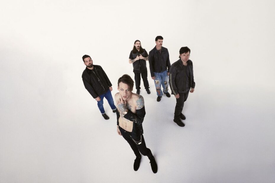 BEARTOOTH rejoint Fearless Records et propose "Free" 1 BEARTOOTH © Ashley Osborn