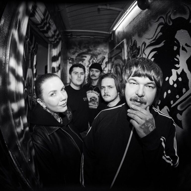 HEAVE BLOOD & DIE © Carl Chr Lein Størmer