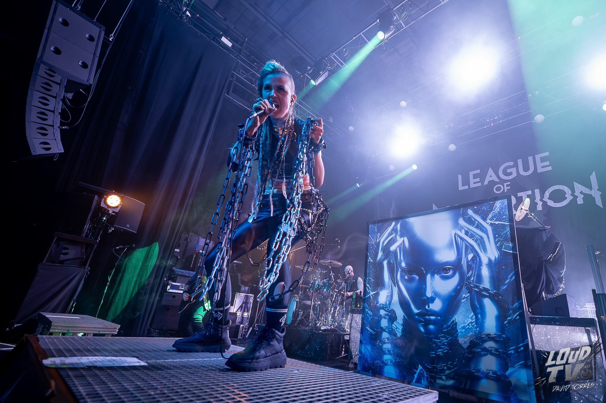 League of Distorsion 1