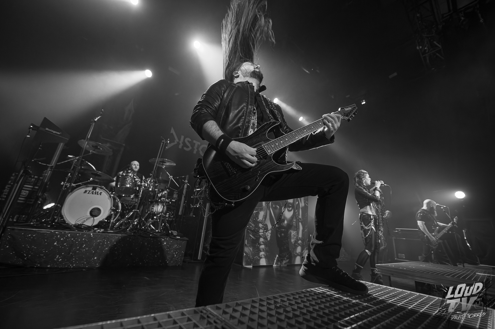 League of Distorsion 18