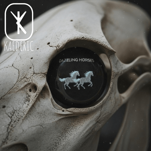 Kaederic - DAZZLING HORSES