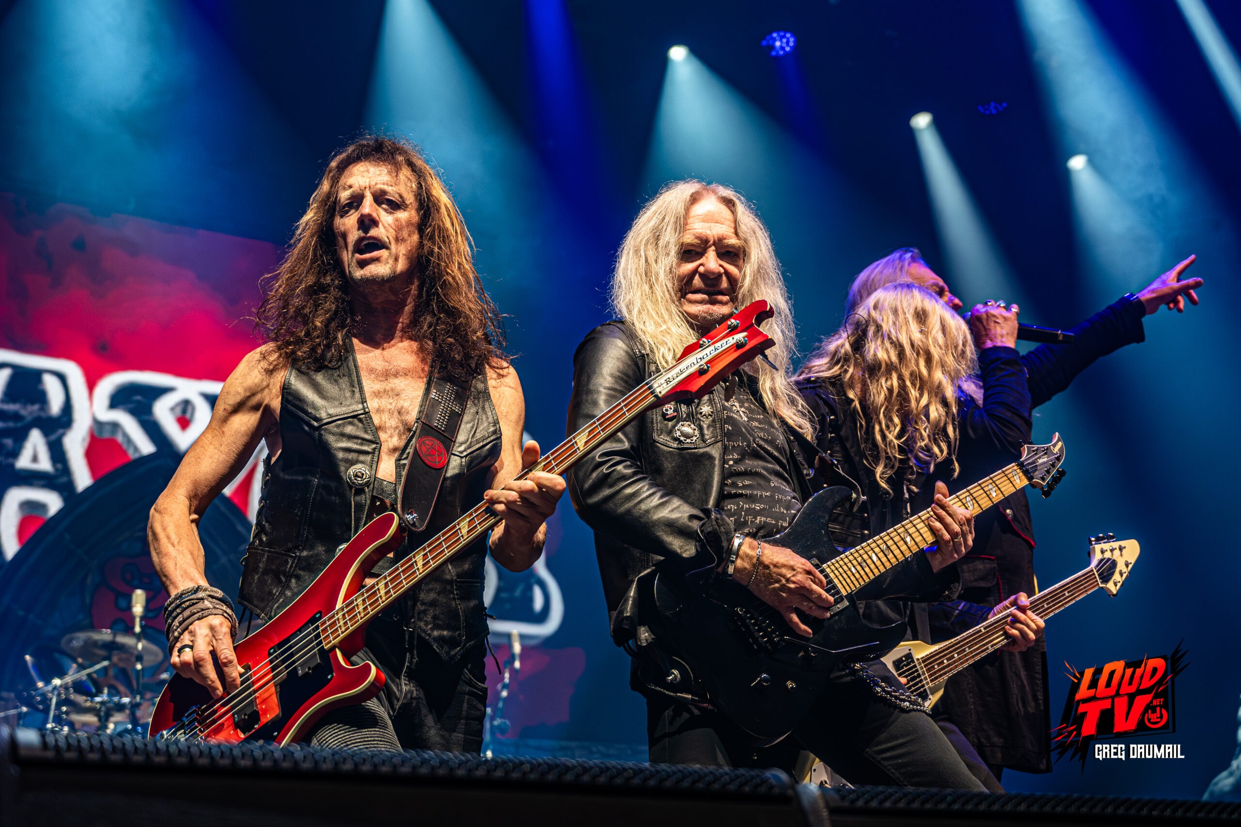 SAXON + SORTILEGE + OVERDRIVERS Paris Zenith 19 Saxon-Zenith Paris by Greg Daumail