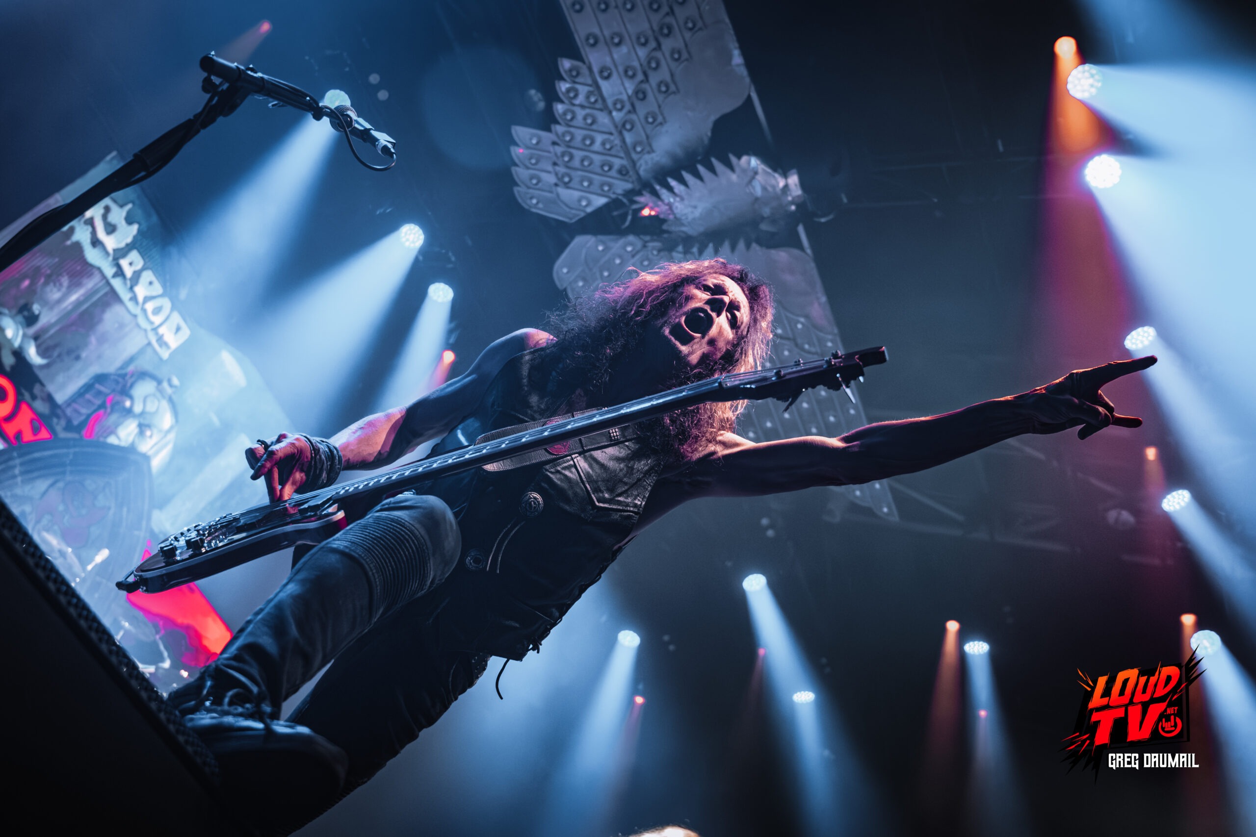 SAXON + SORTILEGE + OVERDRIVERS Paris Zenith 26 Saxon-Zenith Paris by Greg Daumail