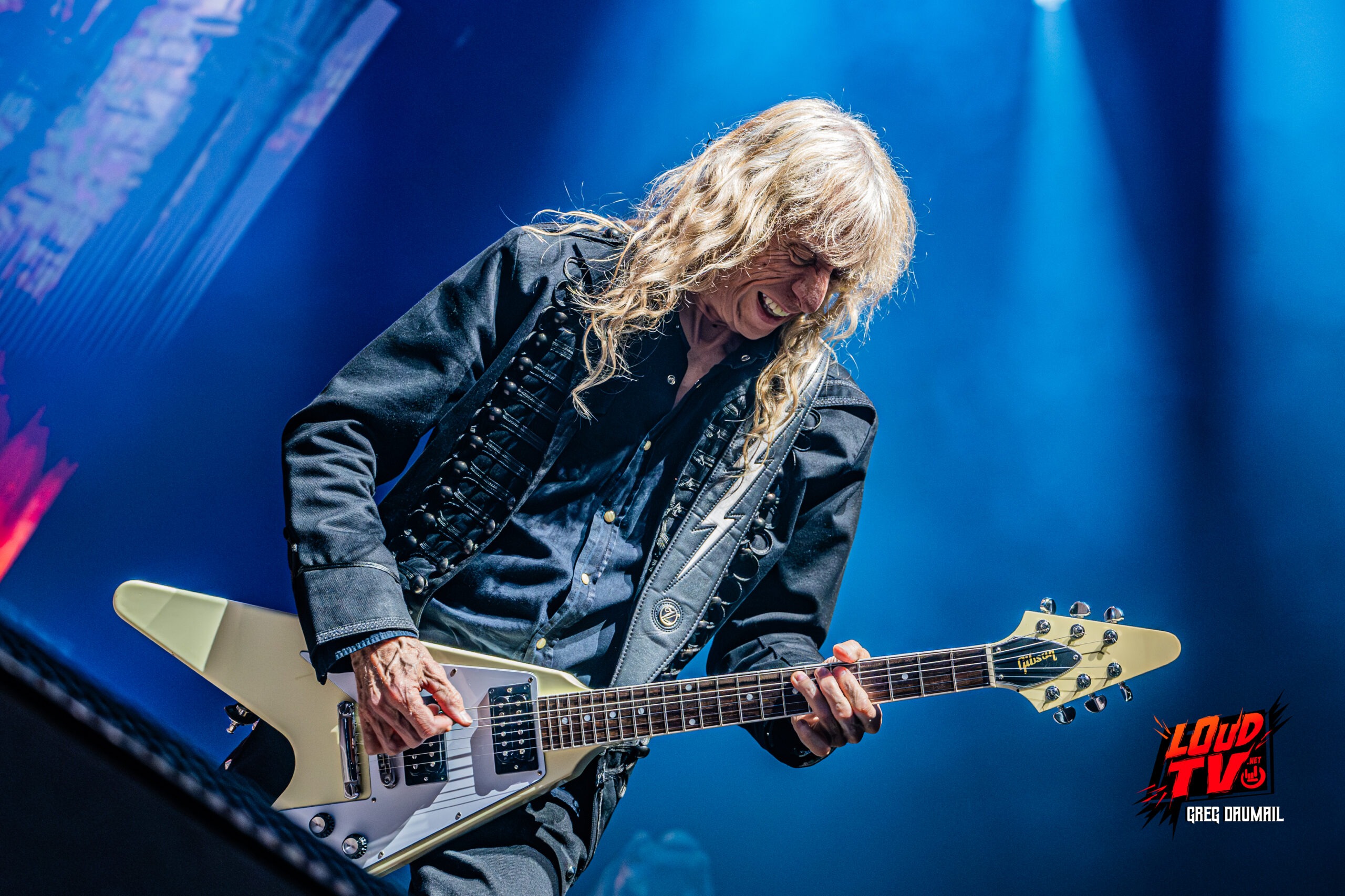 SAXON + SORTILEGE + OVERDRIVERS Paris Zenith 24 Saxon-Zenith Paris by Greg Daumail