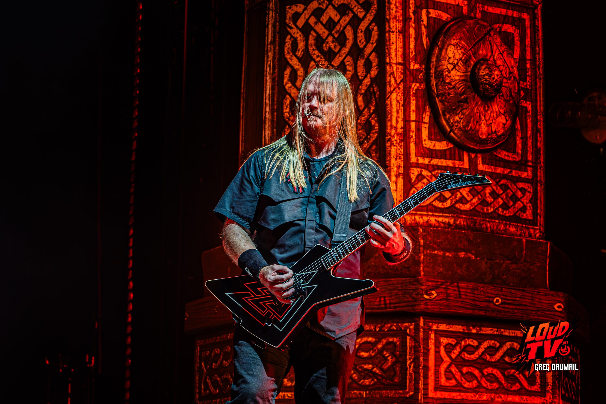 Amon Amarth-live Zenith Paris by Greg Daumail -